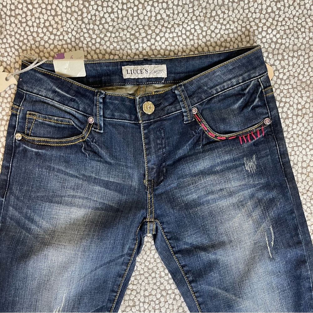Medium Blue Skinny Jeans W/ Pink Stitching design Size 9